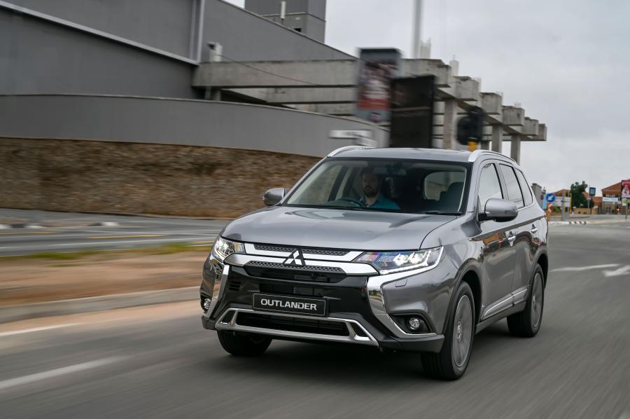  Mitsubishi Outlander 2020 года  (ZA) (фото 20 из 40)
